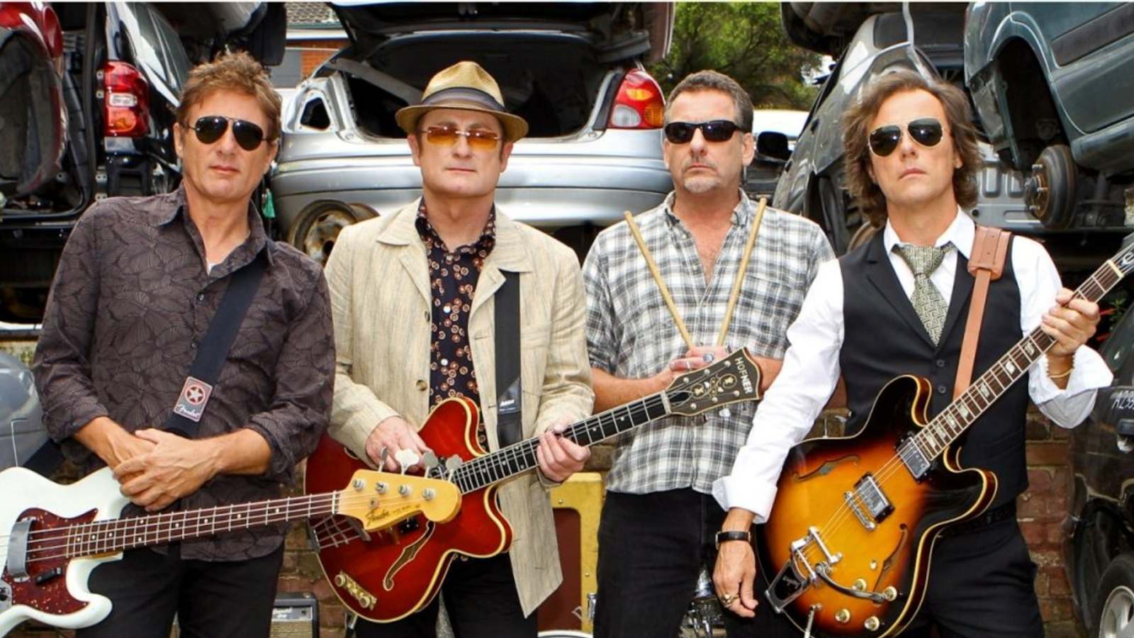The Hoodoo Gurus Are FINALLY Returning To Stages Across Australia!